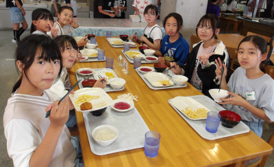昼食４